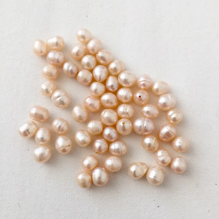 Freshwater Pearls photo 3