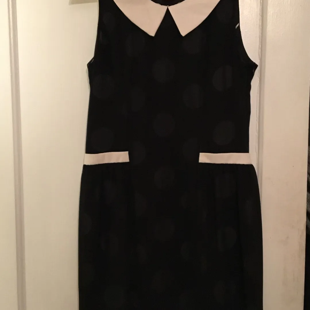 Dress Size S photo 1