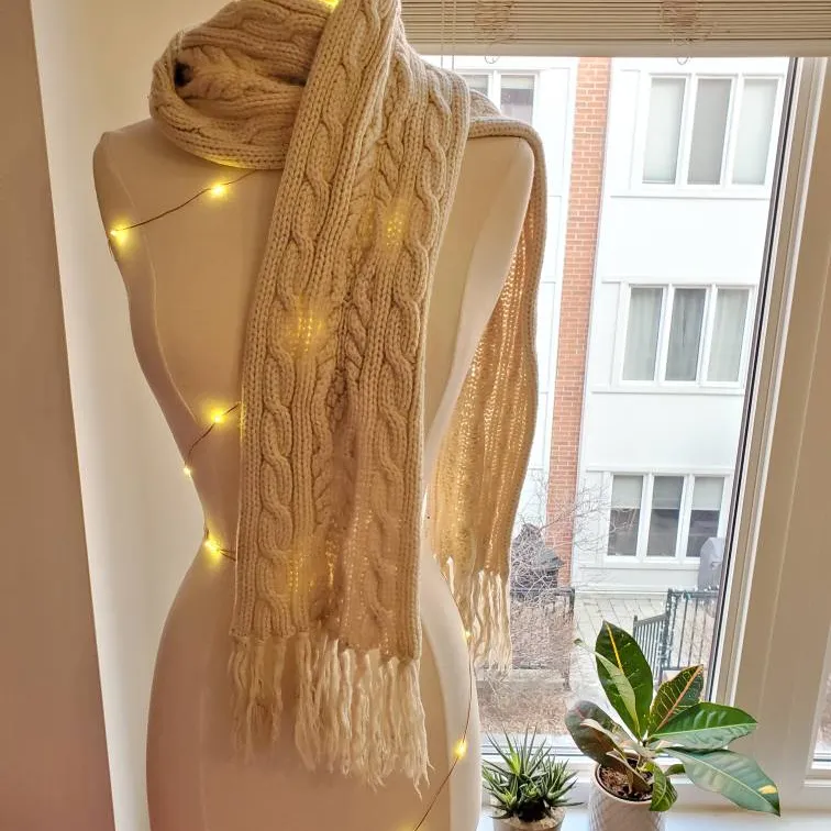 Classic White Knit Scarf photo 1