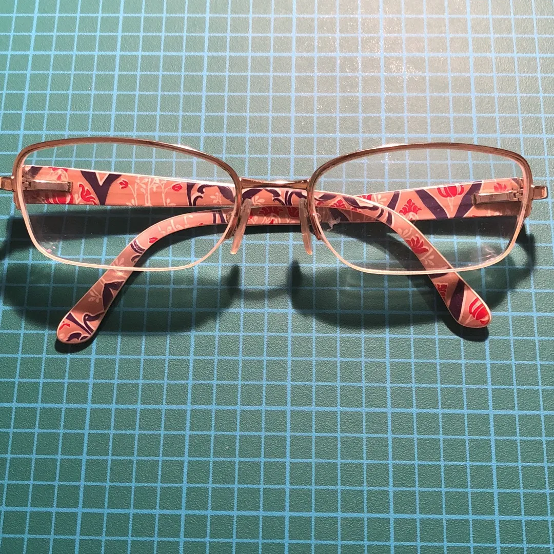 🟢 Prada Eyeglasses photo 1