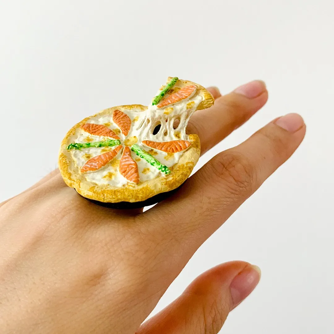 🆕 Floating Pizza Ring 🍕 photo 1