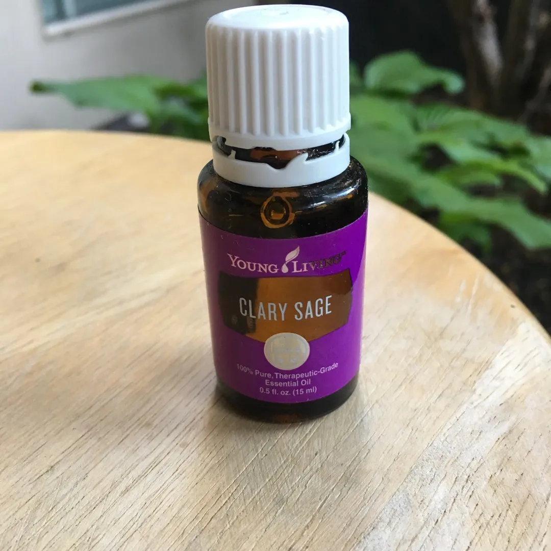 Clary Sage Essential Oil photo 1