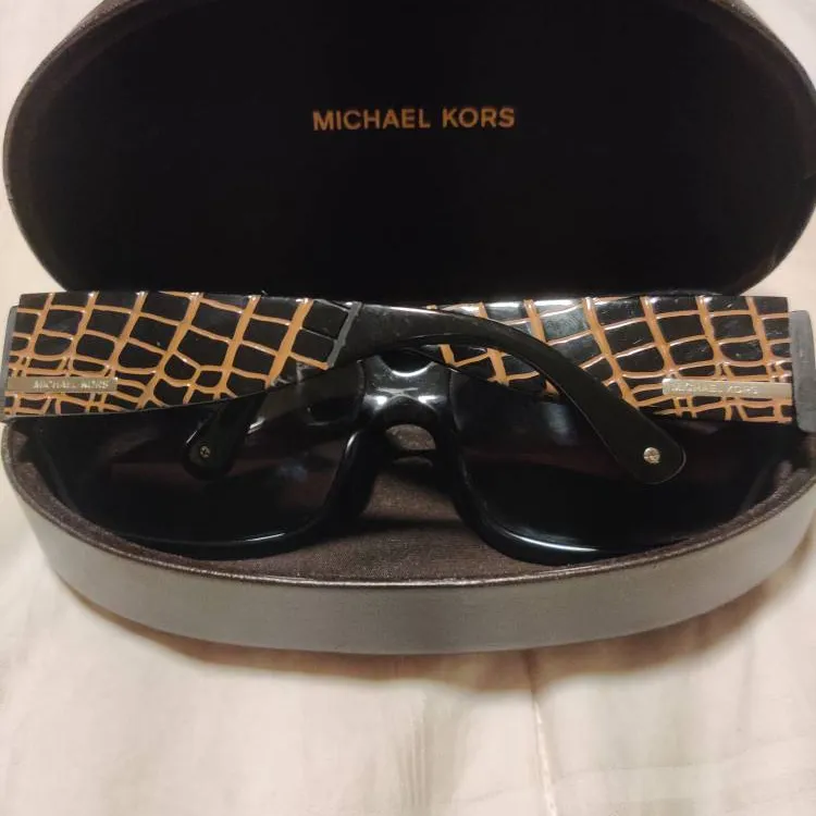 Michael Kors Sunglasses photo 3