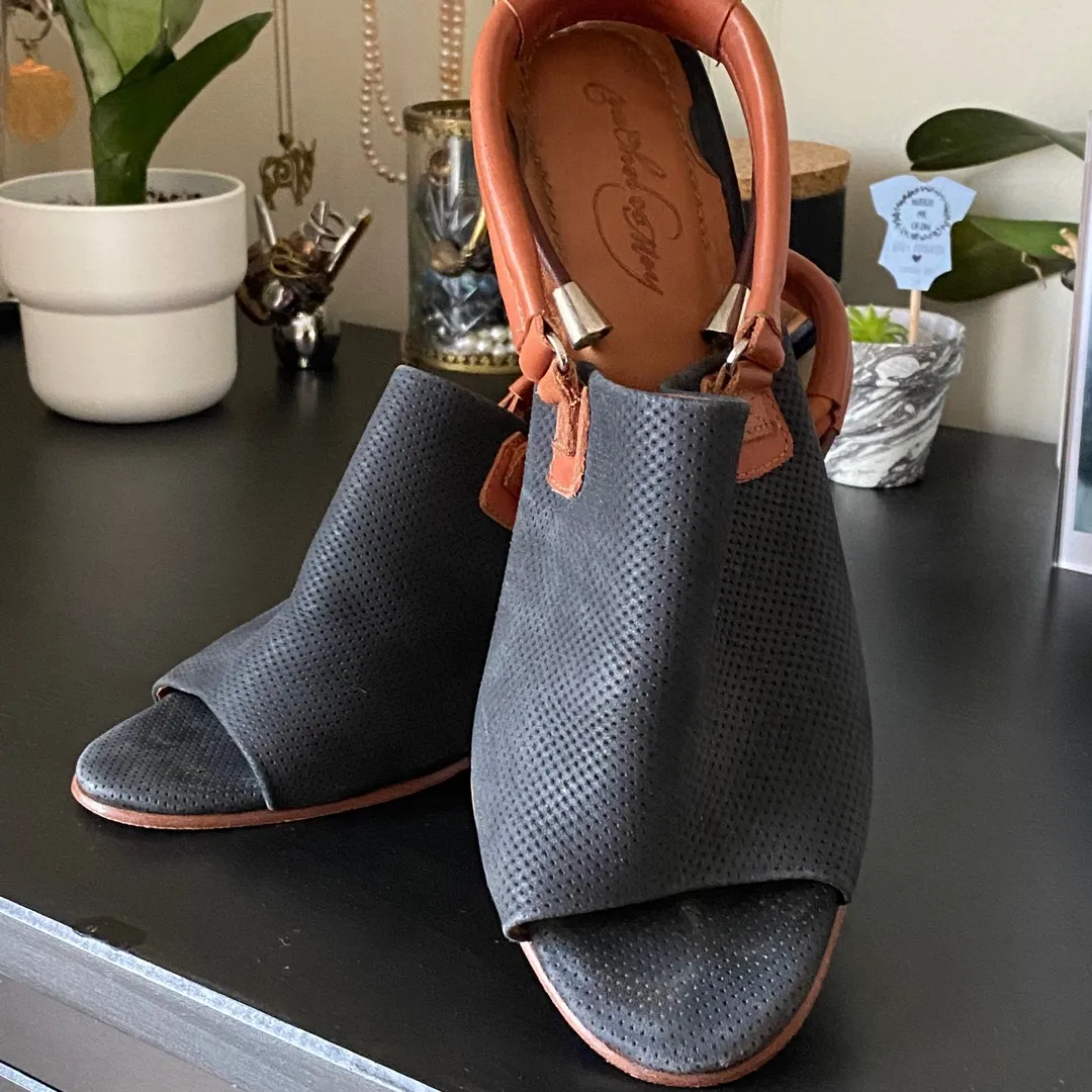 Rachel Comey Platform Sandals Size 9.5 photo 1