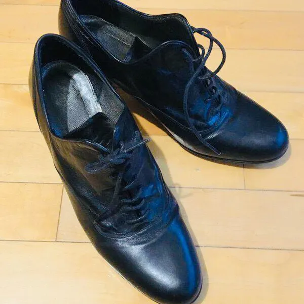 Black Heeled Shoes photo 3