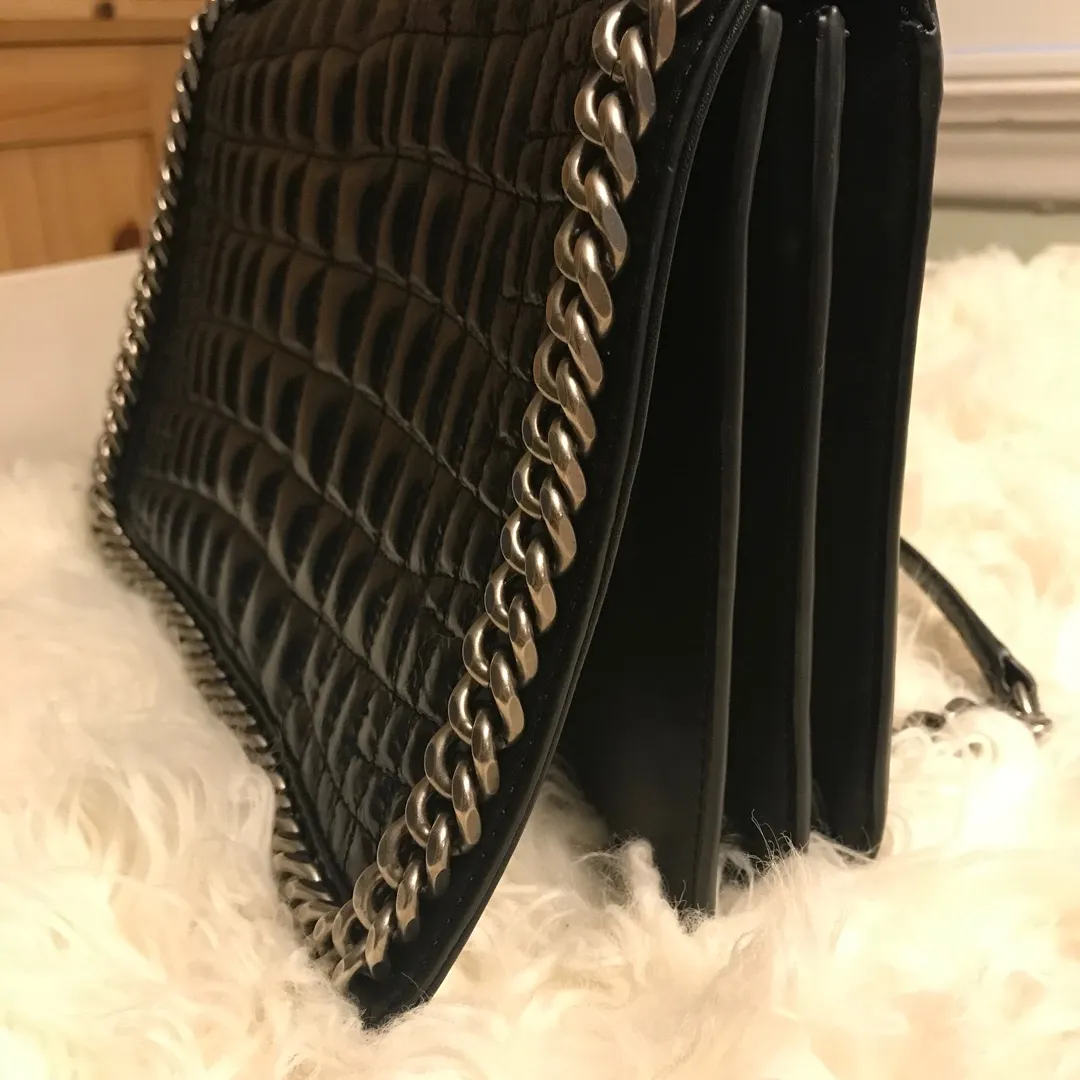 Zara - Black Leather Purse photo 1