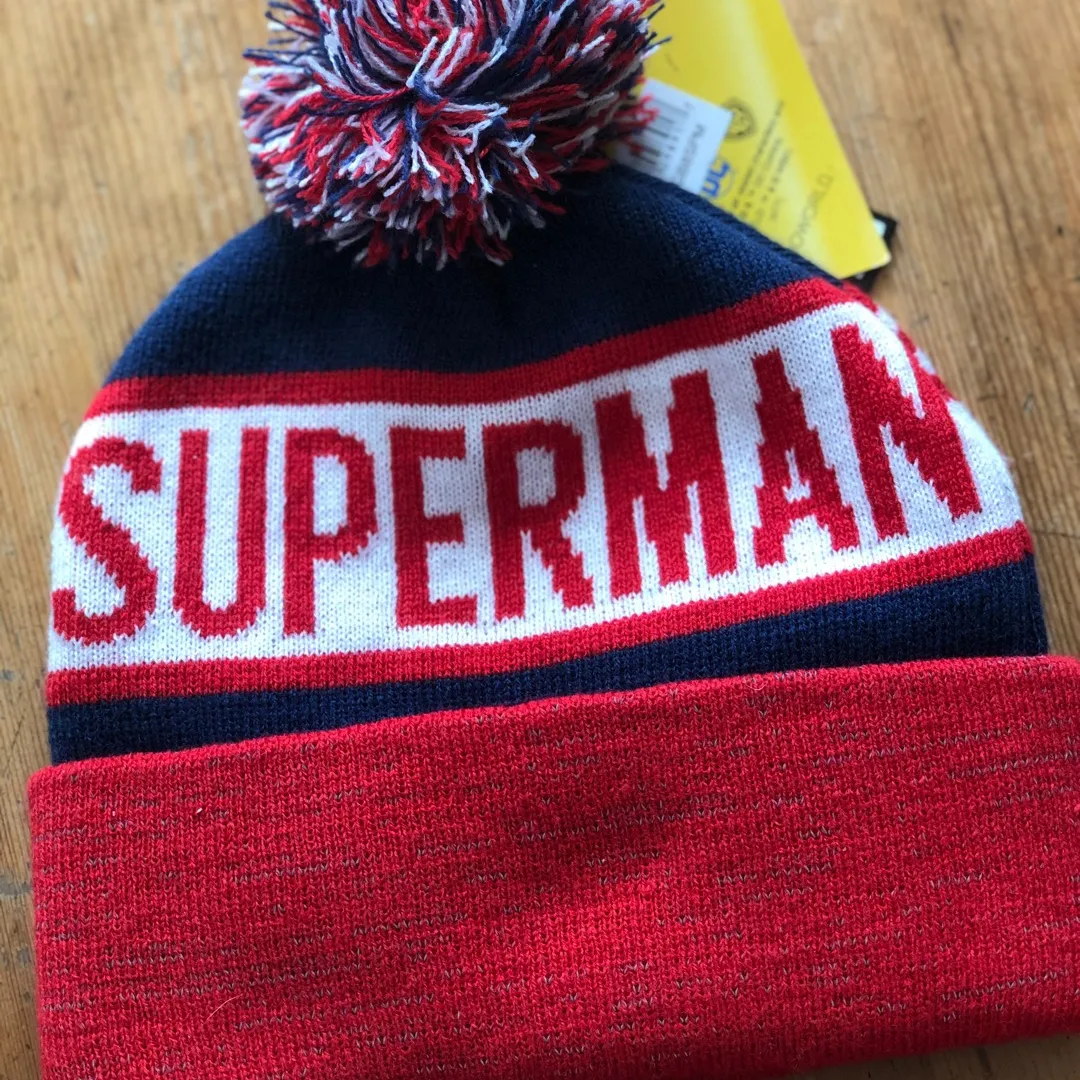 Superman adult hat - Brand New photo 3