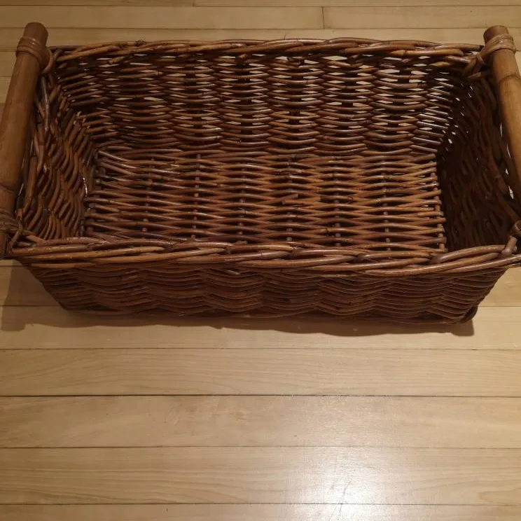 Basket photo 1