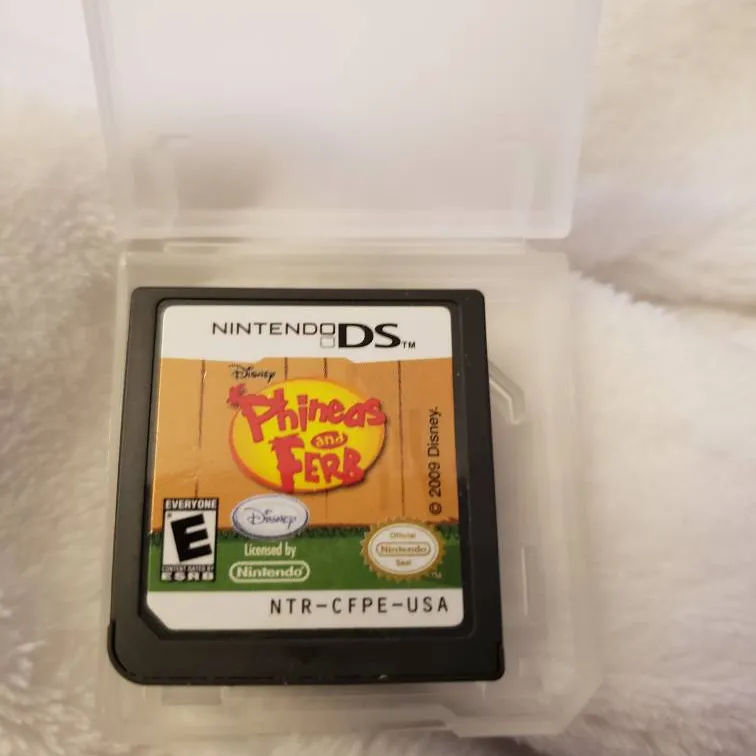 Nintendo DS Game - Phineas And Ferb photo 1