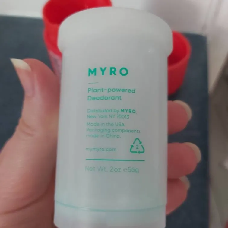 Myro Vegan Deodorant Case photo 5