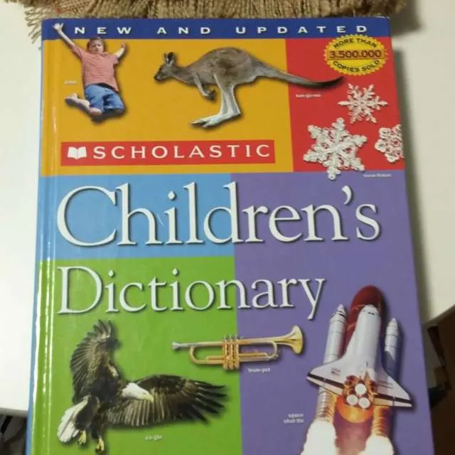 Scholastic Children's Dictionary photo 1