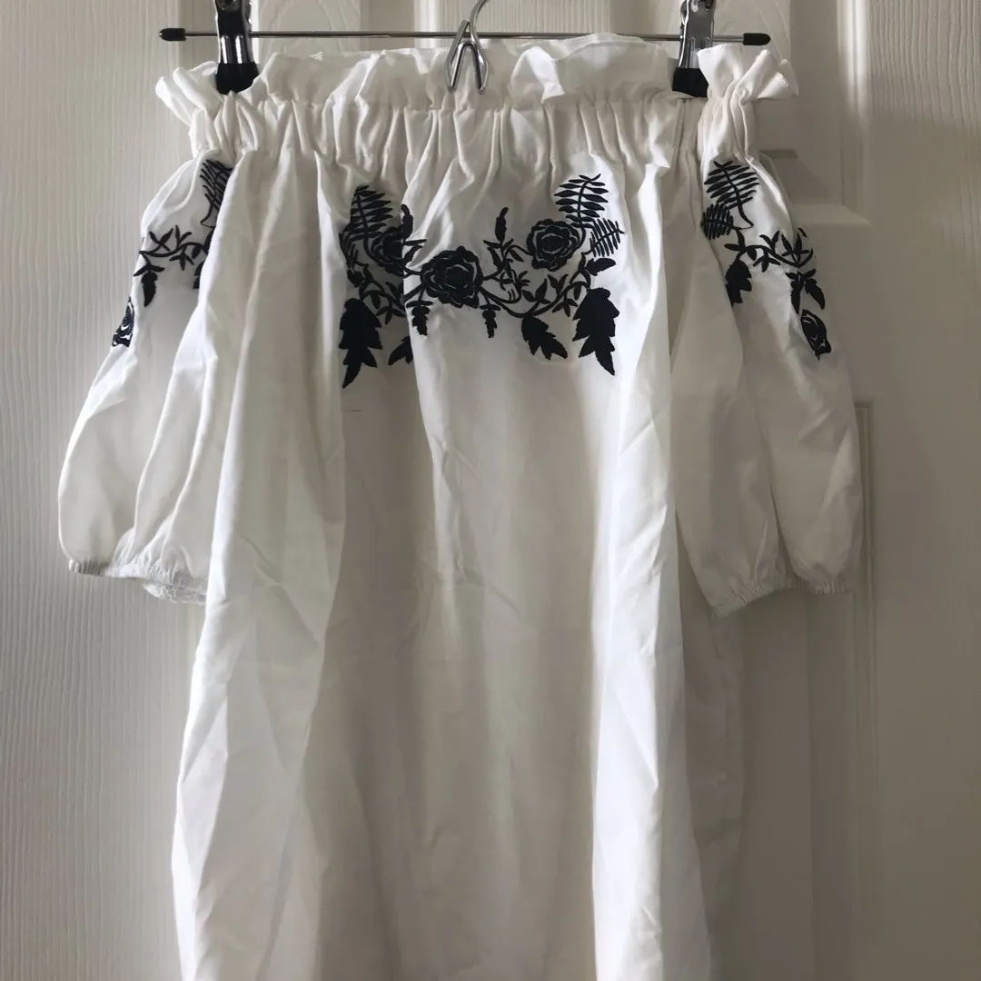 BNWT White Off-the-Shoulder Top photo 3
