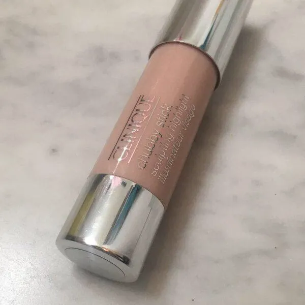 Clinique Chubby Stick Highlighter photo 1