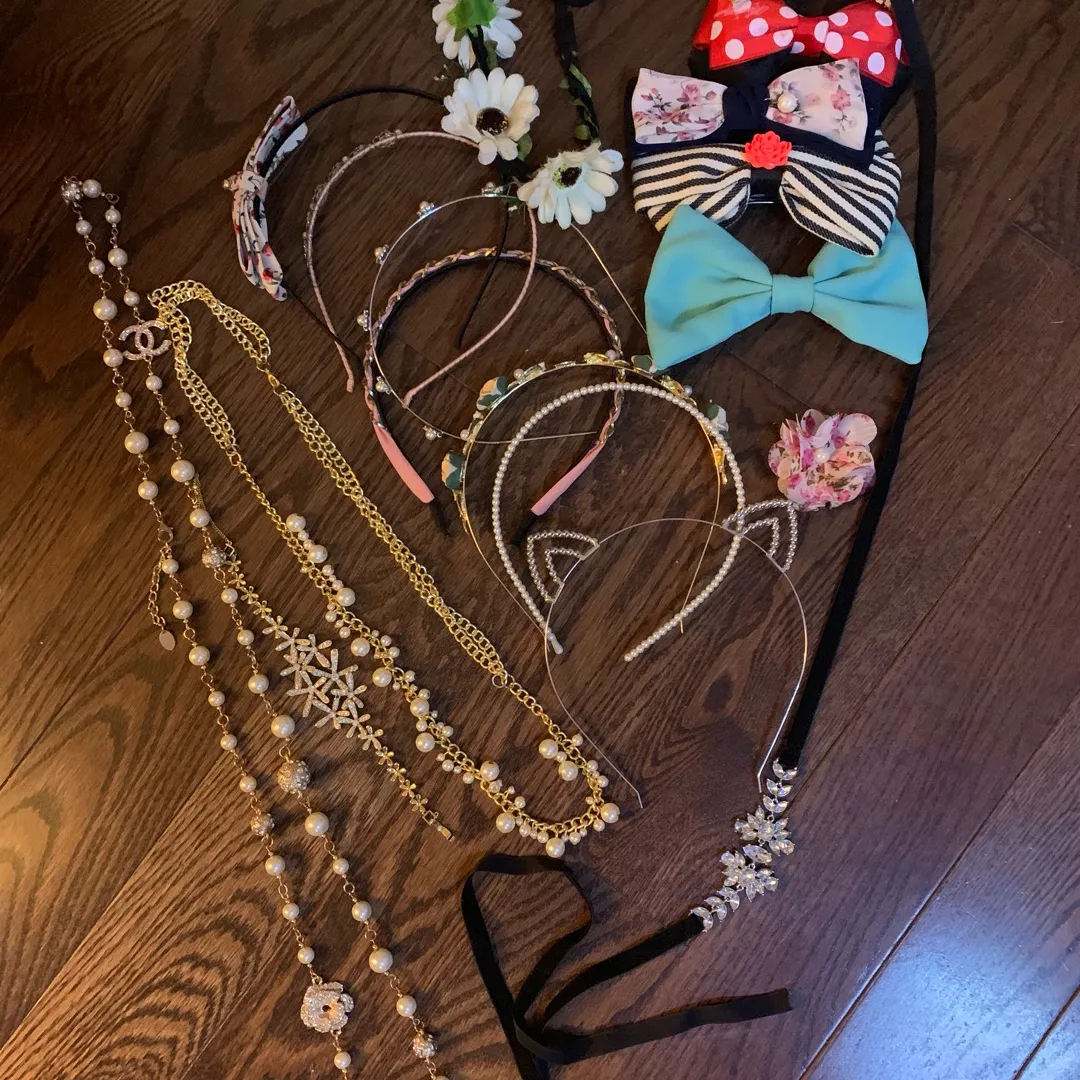 Assorted Hair Bands, Clip On Bows & Necklaces photo 1