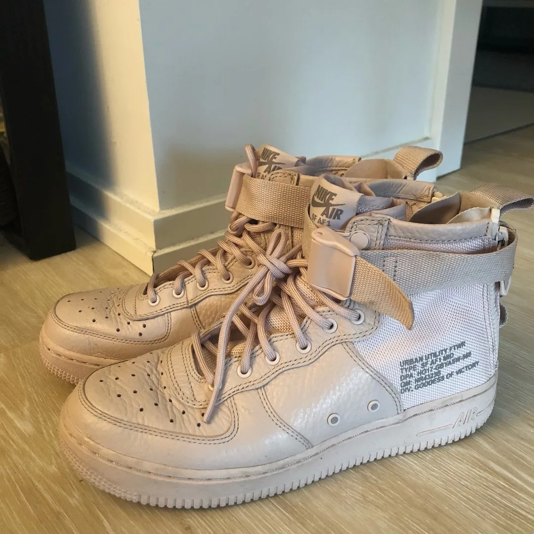 Sz 7 Baby Pink Nike Air Force 1s photo 1