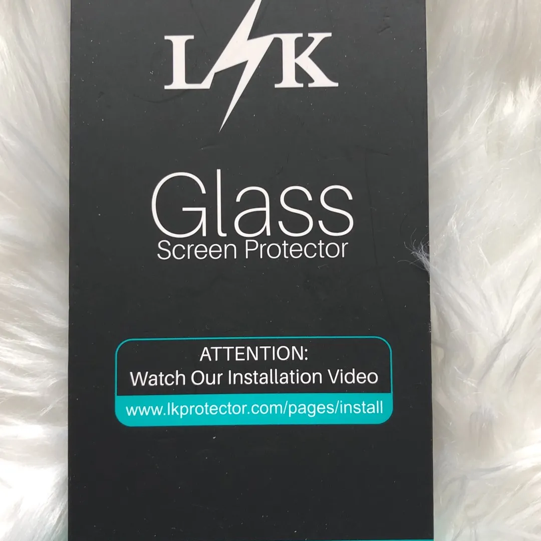 (NEW) iPhone 12 Pro Max Privacy Screen Protectors photo 1
