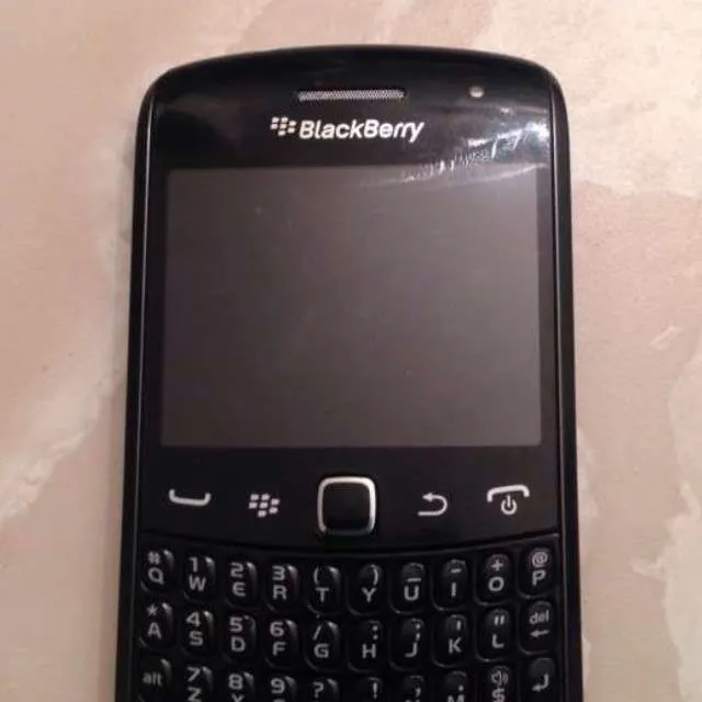 Blackberry Curve photo 1