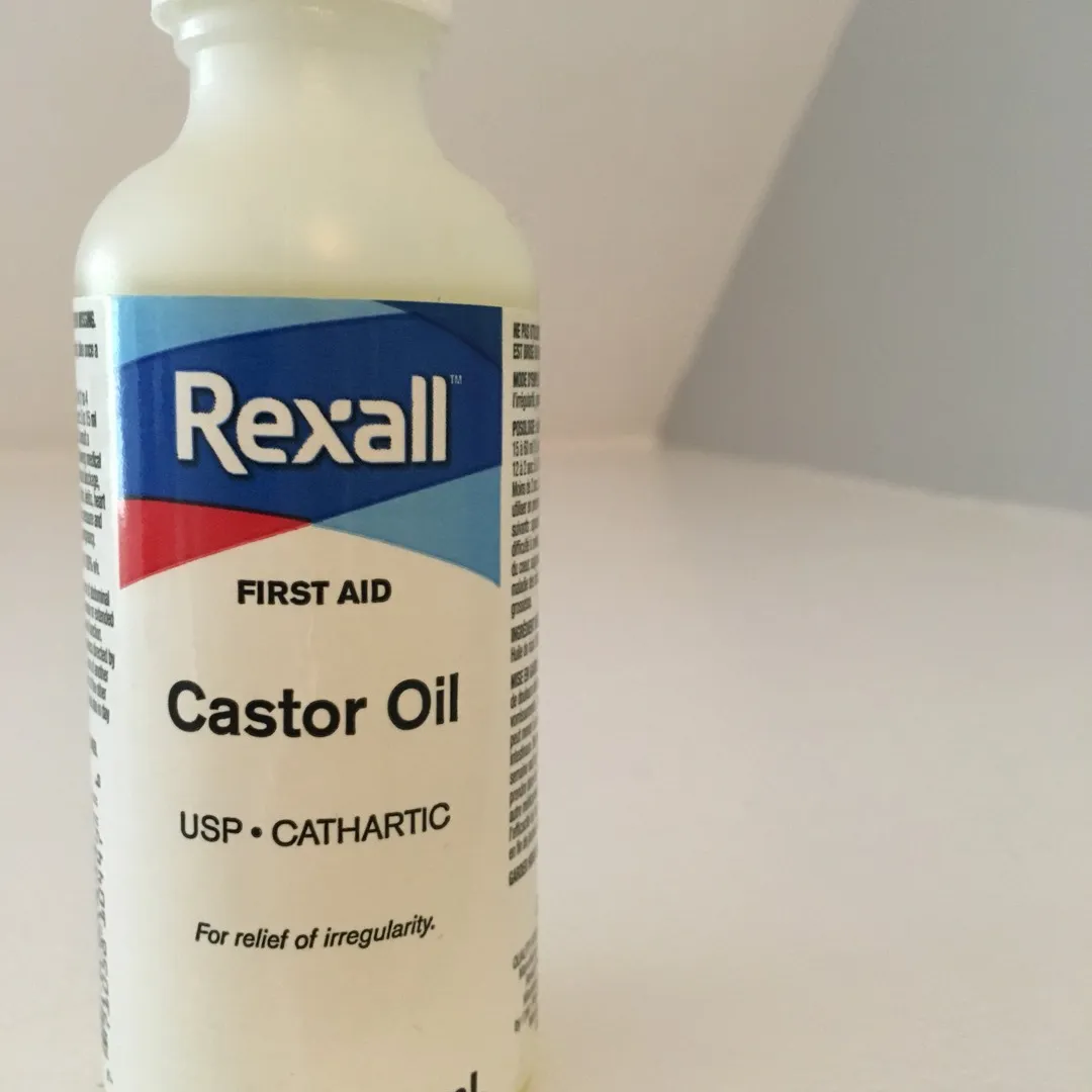 Castor Oil photo 1