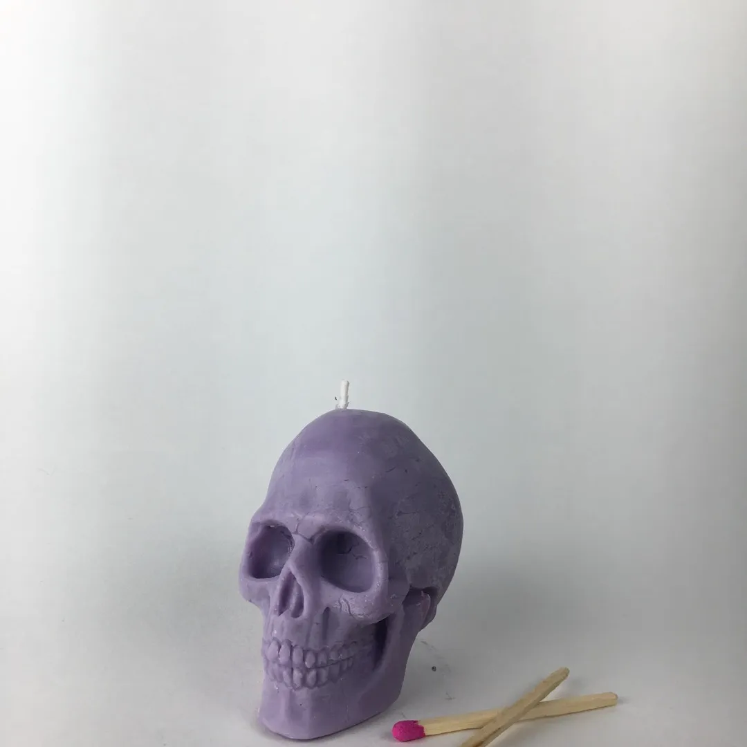 SMALL SKULL CANDLE photo 6