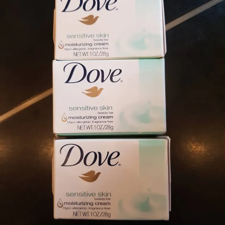 3 New Unused 28 G Dove Sensitive Skin Beauty Soap Bars photo 1
