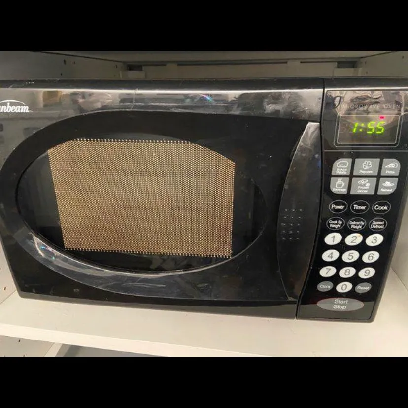Repost! Small Black Microwave photo 1