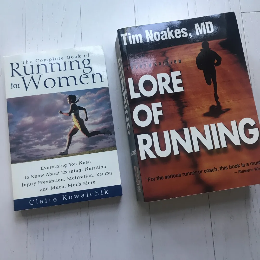 Running Books 🏃🏻‍♀️ photo 1