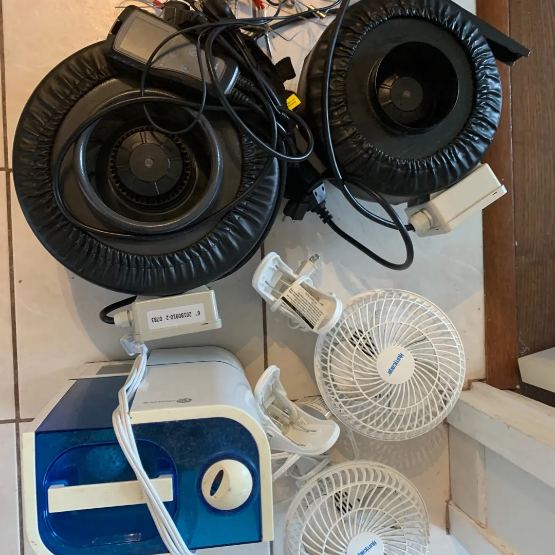 Fans And Humidifier For Your Weed Growing Needs photo 1
