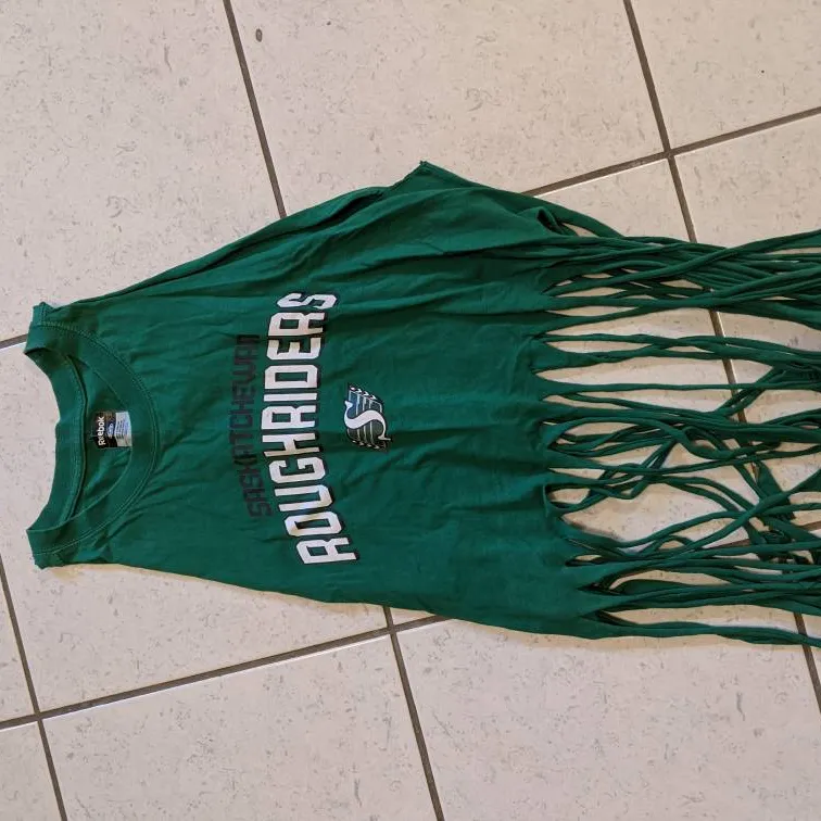 Free Roughriders Shirt - Cut-off photo 1