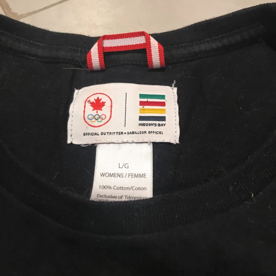 Team Canada Size L Shirt photo 3