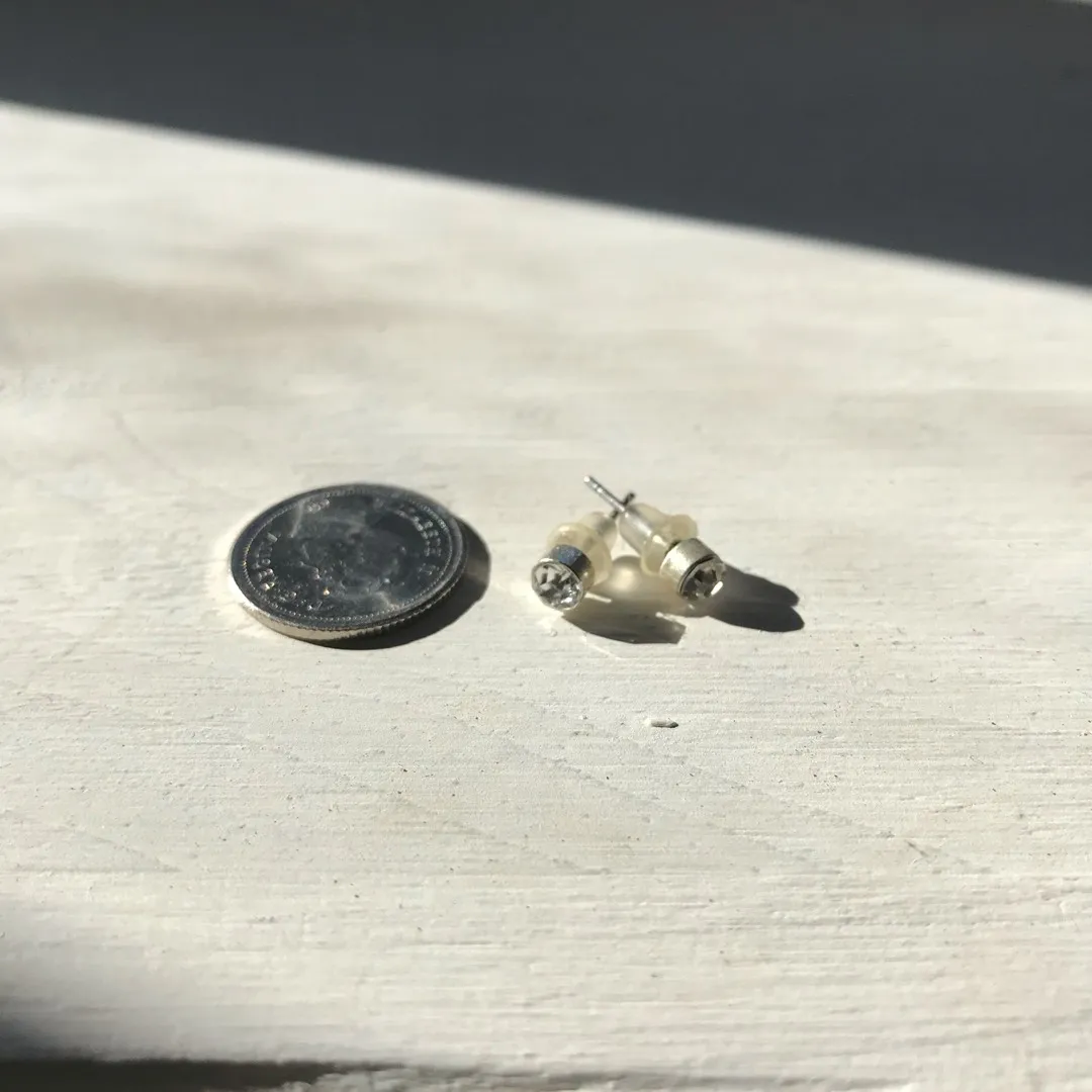 Small Diamond Earrings photo 3