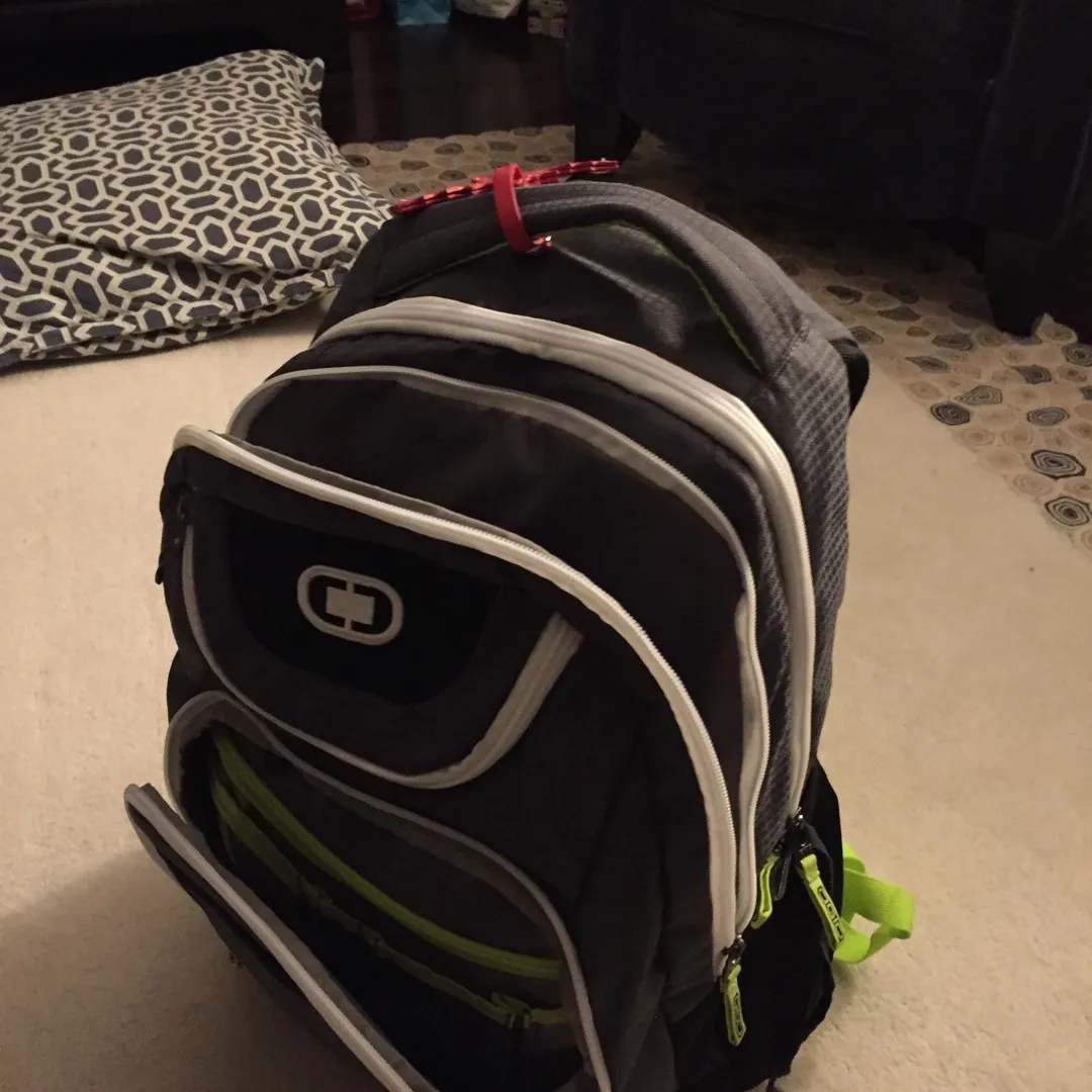 Barely Used Backpack photo 4