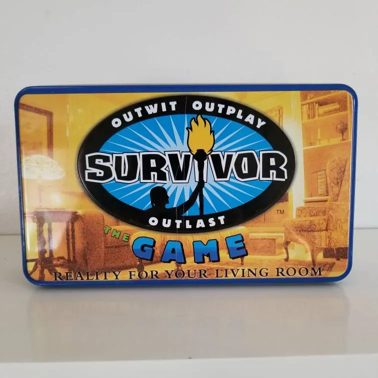 Survivor Card Game photo 1