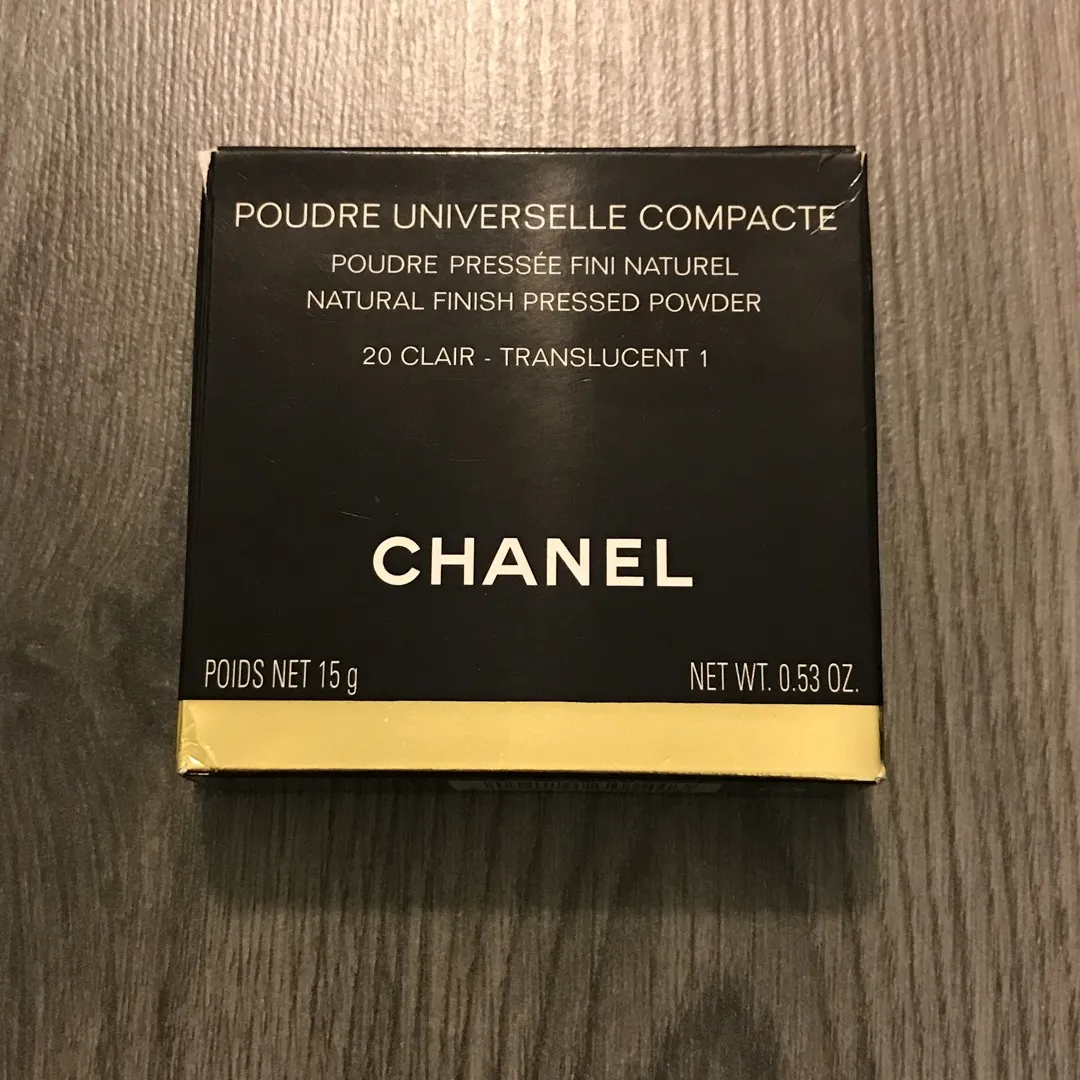 Chanel Pressed Powder photo 1