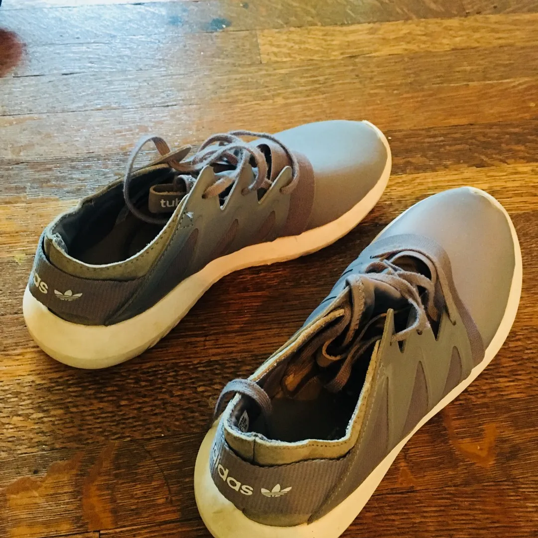 Grey Adidas Shoes photo 4