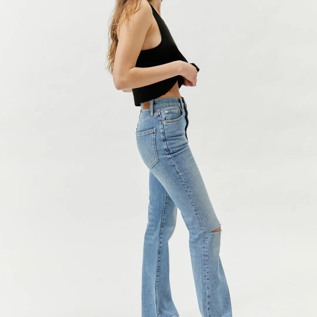 BNWT BDG High-Waisted Comfort Stretch Flare Jean size 30 photo 5