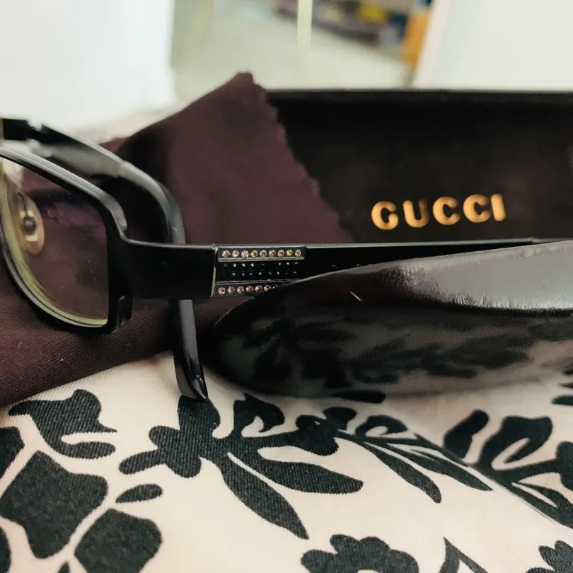Gucci Glasses photo 5