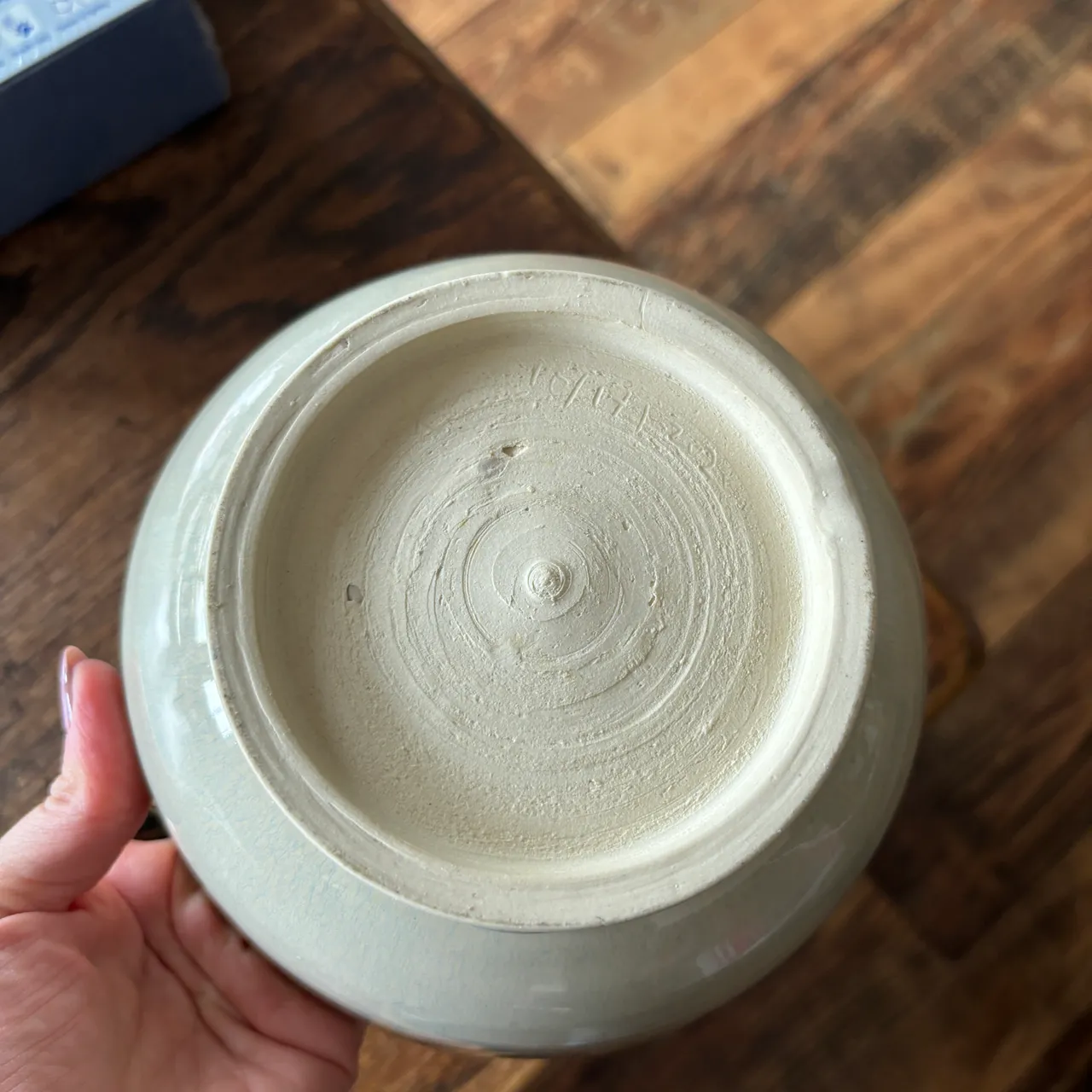 Handmade pottery medium-sized bowl photo 3