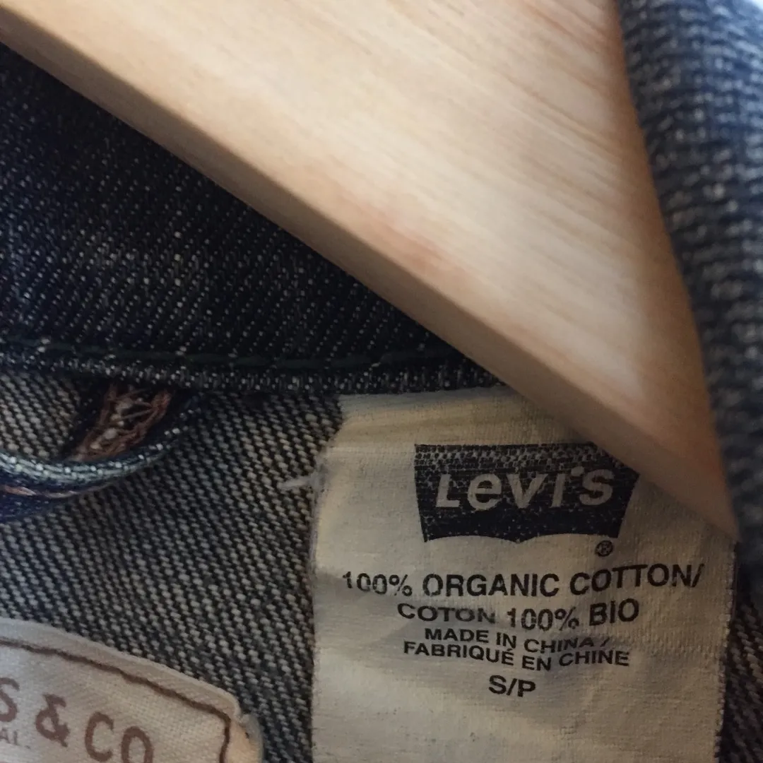 Levi’s Men’s Small Denim Jacket photo 3