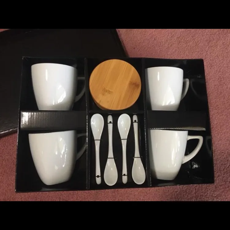 Cup And Saucer Set photo 1