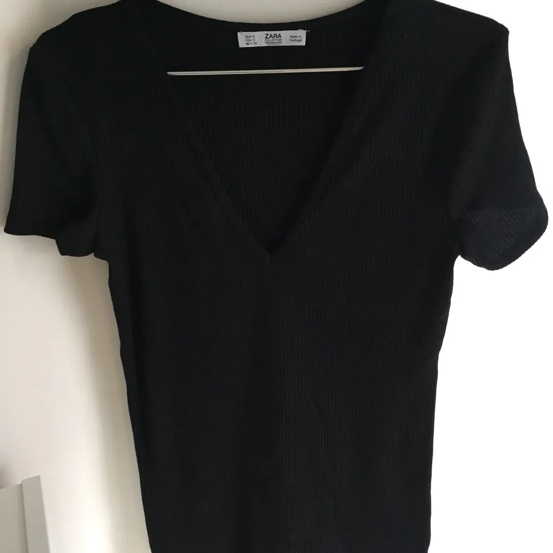 Zara Black Ribbed Shirt photo 1
