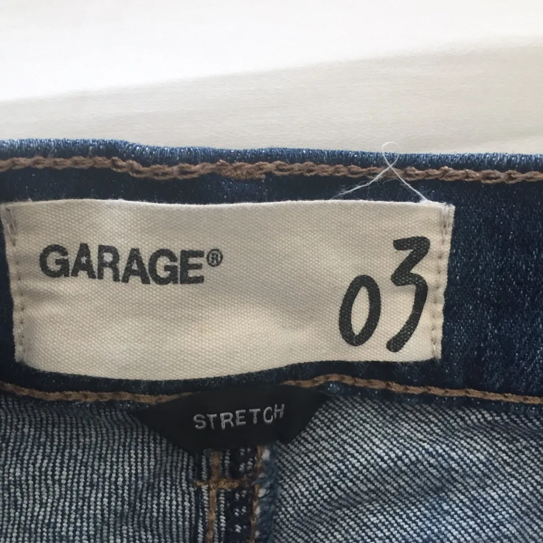 garage jean shorts photo 4
