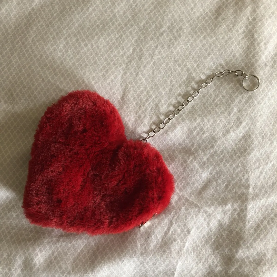 Super Soft Fluffy Heart Coin Purse Keychain photo 1