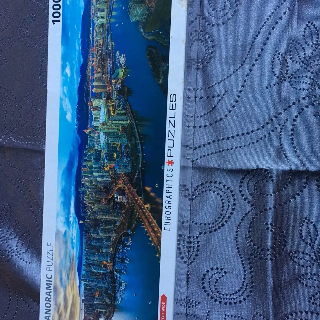 1000 Piece Panoramic Puzzle Of Vancouver photo 1