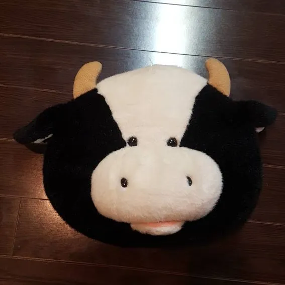 Cow Toutou Stuffed Animal Pillow - Toutou Peluche Vache Oreiller photo 1