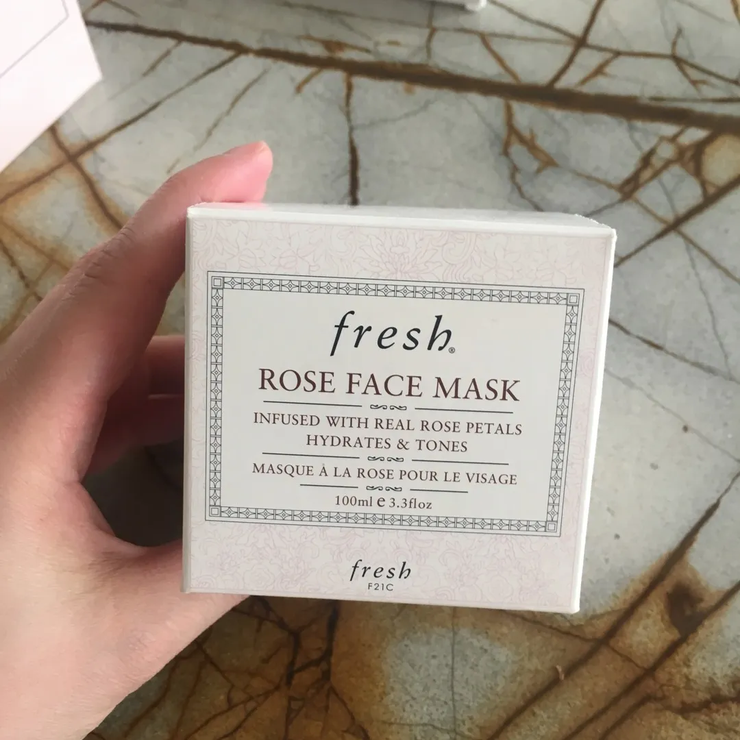 Fresh - Rose Face Mask photo 1