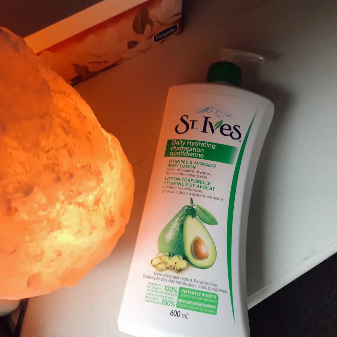 Brand New St.Ives Lotion Unopened photo 1