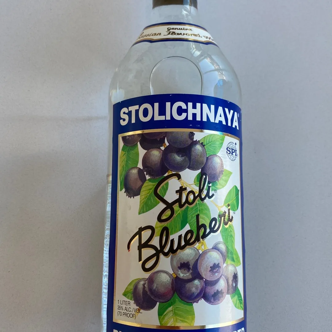 Blueberry Stoli Vodka photo 1