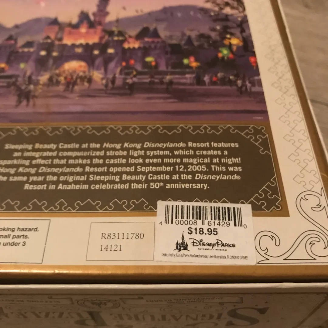 Never Opened Disney 1000 Piece Signature Puzzle photo 4