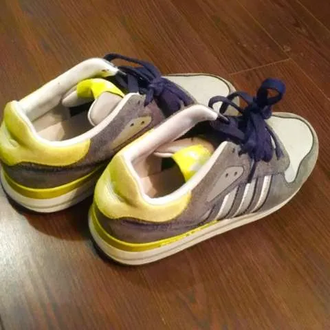 Adidas Shoes photo 1