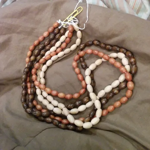 Wood Beads photo 1